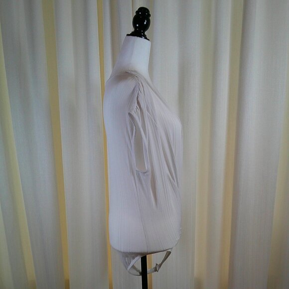 Ardene Plunging Pleated Bodysuit - Soft Beige, Size S - Picture 3 of 10
